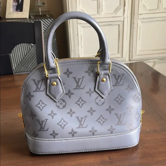 LOUIS VUITTON GREY ALMA TRIANON BB BAG - Picture 1 of 16